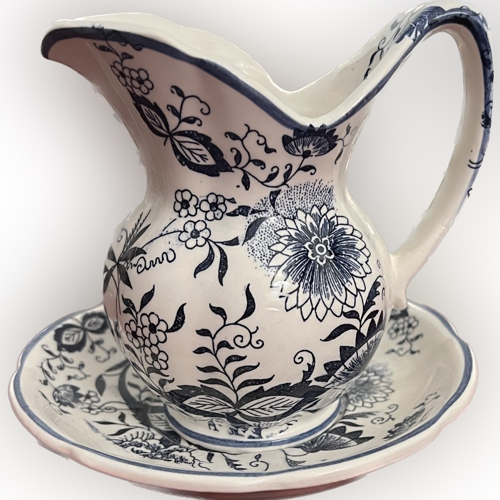 Vintage enesco mini pitcher and saucer